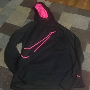 Black and pink therma fit nike hoodie